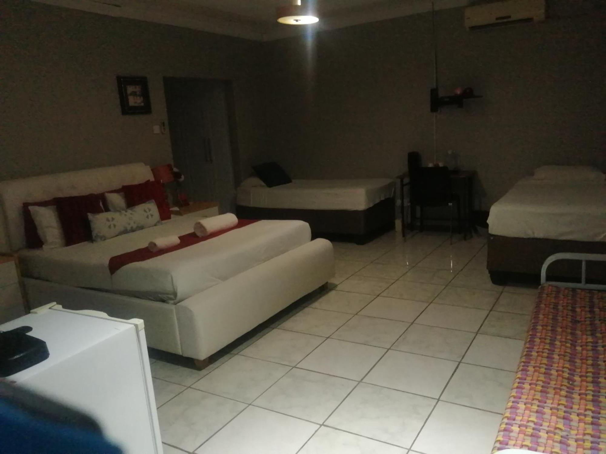 פרנסיסטאון Tintech Bed & Breakfast מראה חיצוני תמונה