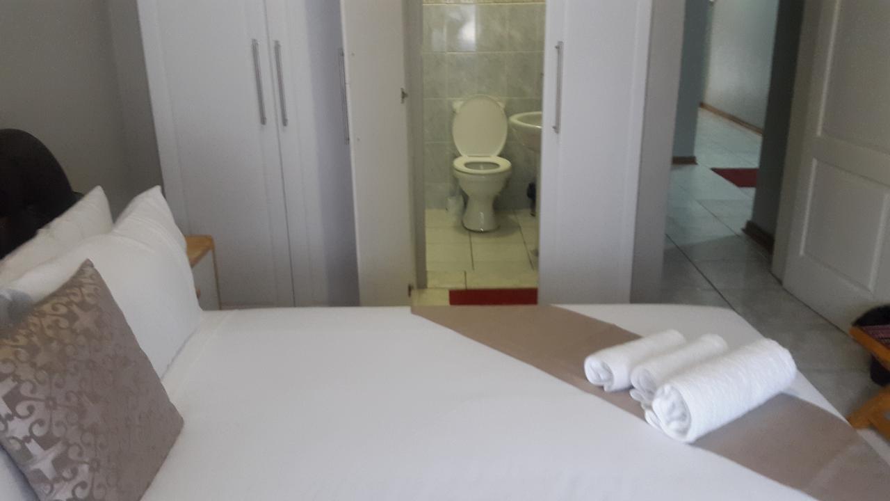 פרנסיסטאון Tintech Bed & Breakfast מראה חיצוני תמונה