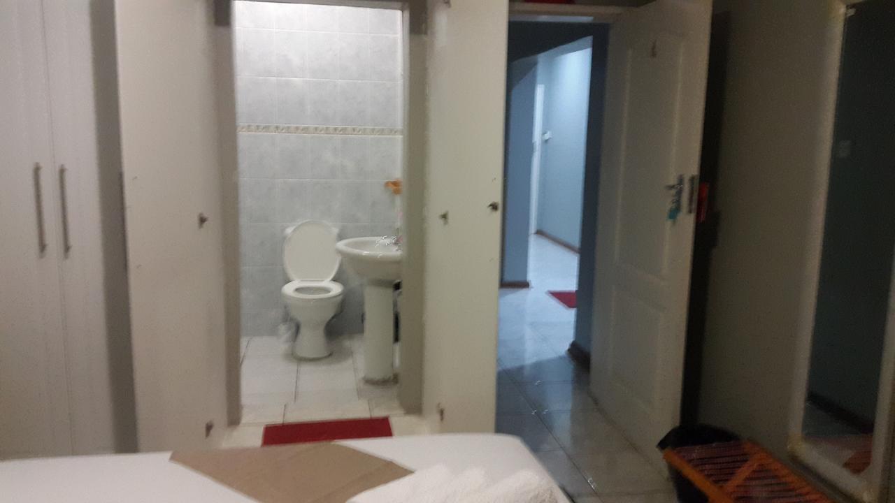 פרנסיסטאון Tintech Bed & Breakfast מראה חיצוני תמונה