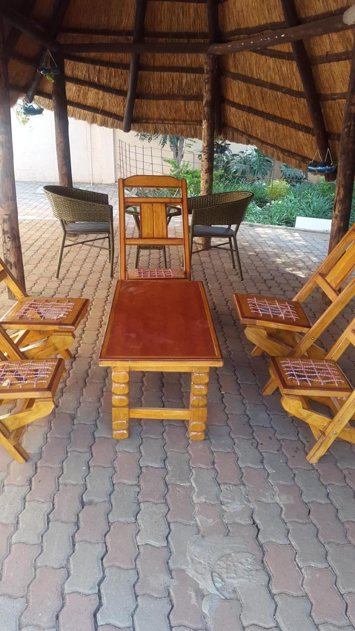 פרנסיסטאון Tintech Bed & Breakfast מראה חיצוני תמונה
